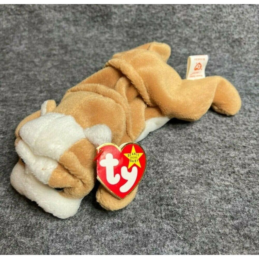 Wrinkles Dog, 1st Edition, Retired, PVC Pellets, Hard to Find Beanie Babies